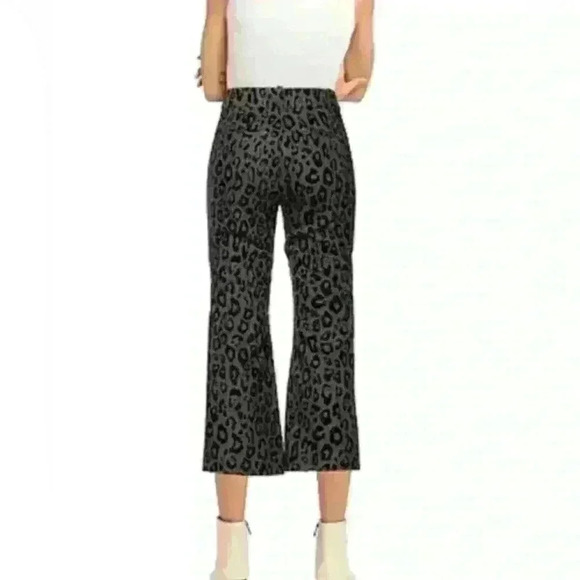 DEREK LAM 10 CROSBY Animal Print Flare Crop Pant in Green - Picture 2 of 11